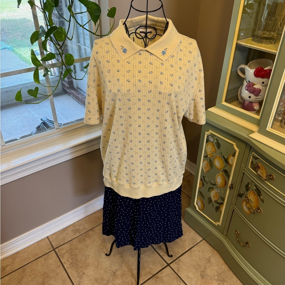 Bobbie Brooks Collared Blouse